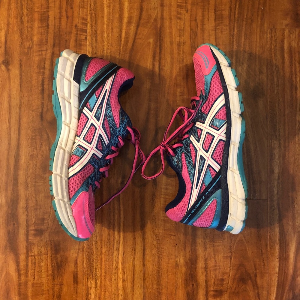 GUC ASICS Running Shoes